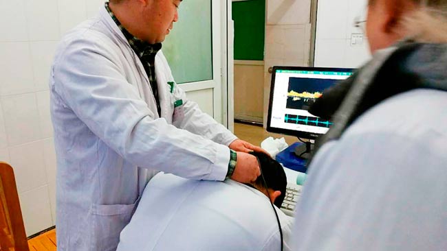 醫(yī)用經(jīng)顱多普勒安裝測試.jpg 醫(yī)用經(jīng)顱多普勒安裝測試.jpg