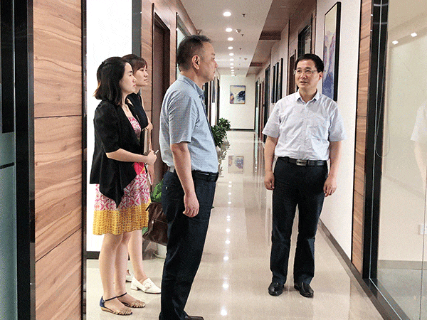 蔣尚平副主任一行到南京澳思泰生物科技有限公司走訪調(diào)研f 蔣尚平副主任一行到南京澳思泰生物科技有限公司走訪調(diào)研f