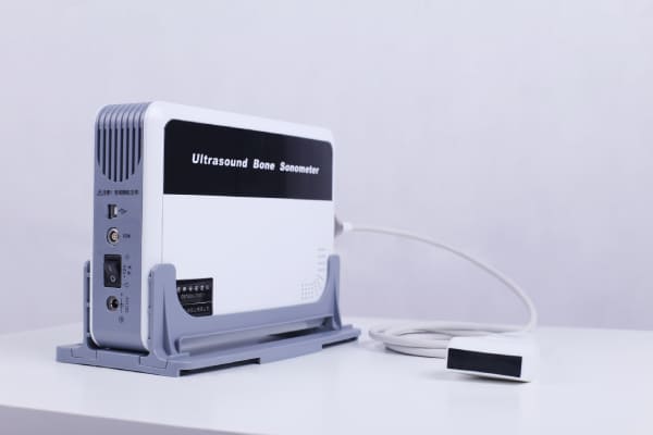 骨質(zhì)疏松癥患者如何預(yù)防?國(guó)產(chǎn)品牌骨密度儀檢測(cè)一下 骨質(zhì)疏松癥患者如何預(yù)防?國(guó)產(chǎn)品牌骨密度儀檢測(cè)一下
